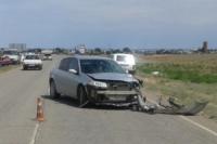 «Рено» протаранил мотоцикл на трассе в Астраханской области, погибла женщина