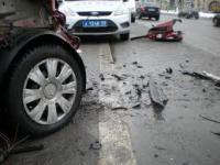 В ДТП на Севастопольском проспекте в Москве столкнулись три машины