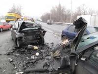 В лобовом ДТП на 140-м км трассы Хабаровск-Комсомольск-на-Амуре погиб человек