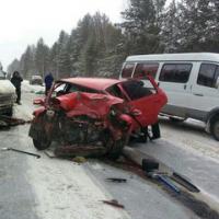 Женщина-водитель погибла в лобовом ДТП на трассе Екатеринбург - Полевской