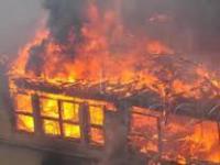 В селе Малиновка Амурской области пожар охватил десять домов