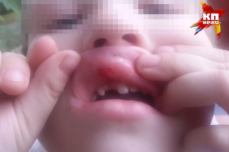 Строишь из себя анекдот Строишь из себя анекдот