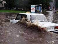 Ливень в Ростове: в городе введен режим чрезвычайной ситуации
